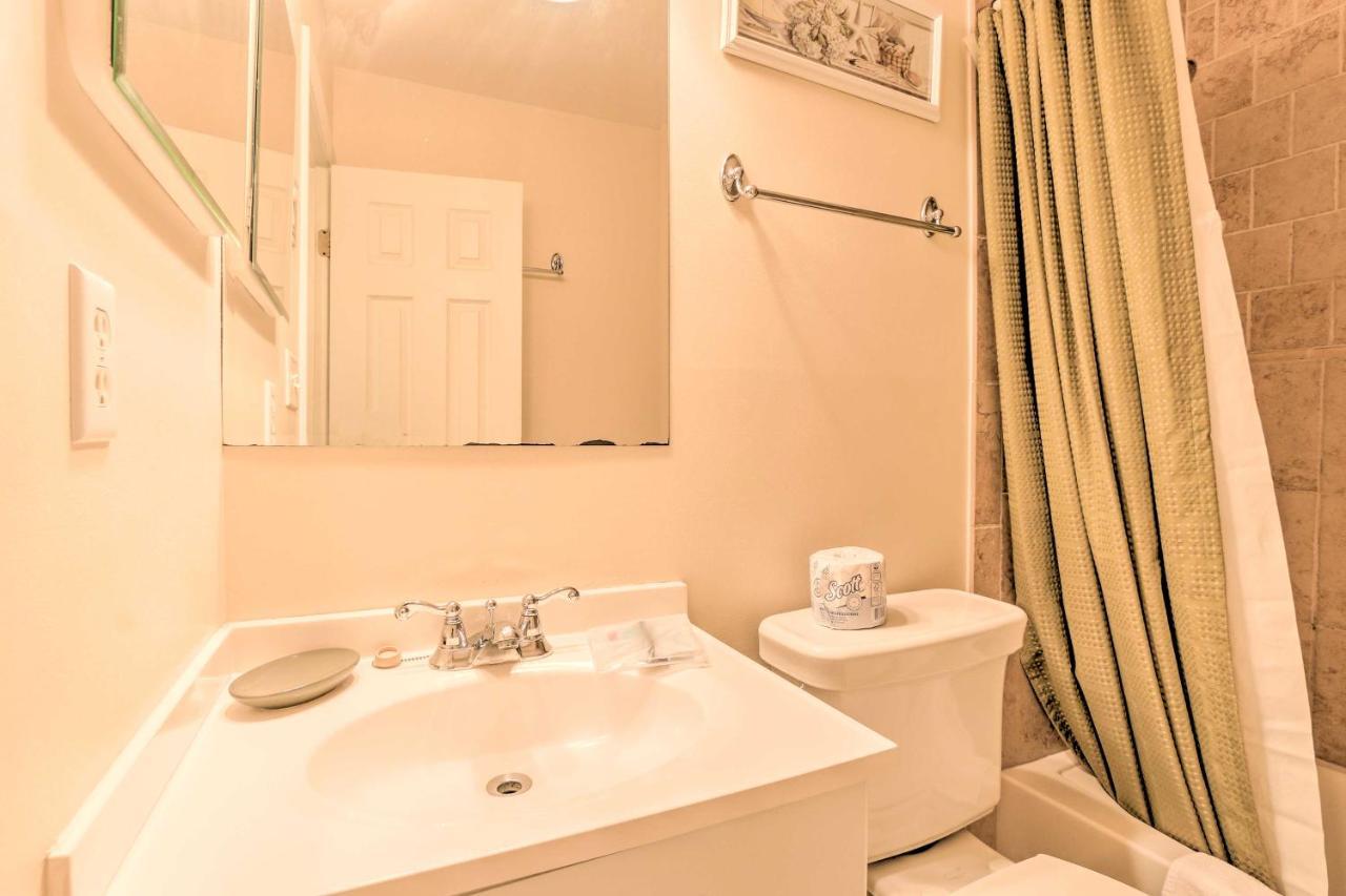 Resort-Style Hilton Head Condo - Walk To Beach! Хилтон-Хед-Айленд Экстерьер фото